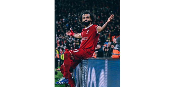 Salah breekt record, Liverpool begint het nieuwe jaar goed